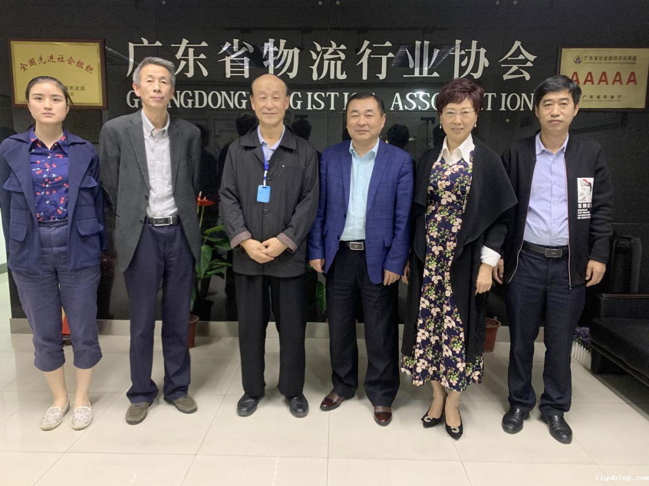 图片4.jpg 图片4.jpg